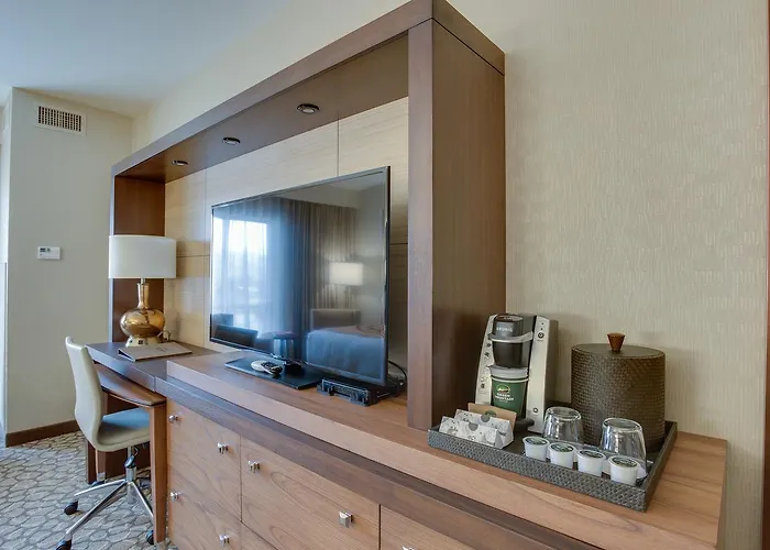 Hotel Cliff Castle Casino 4*